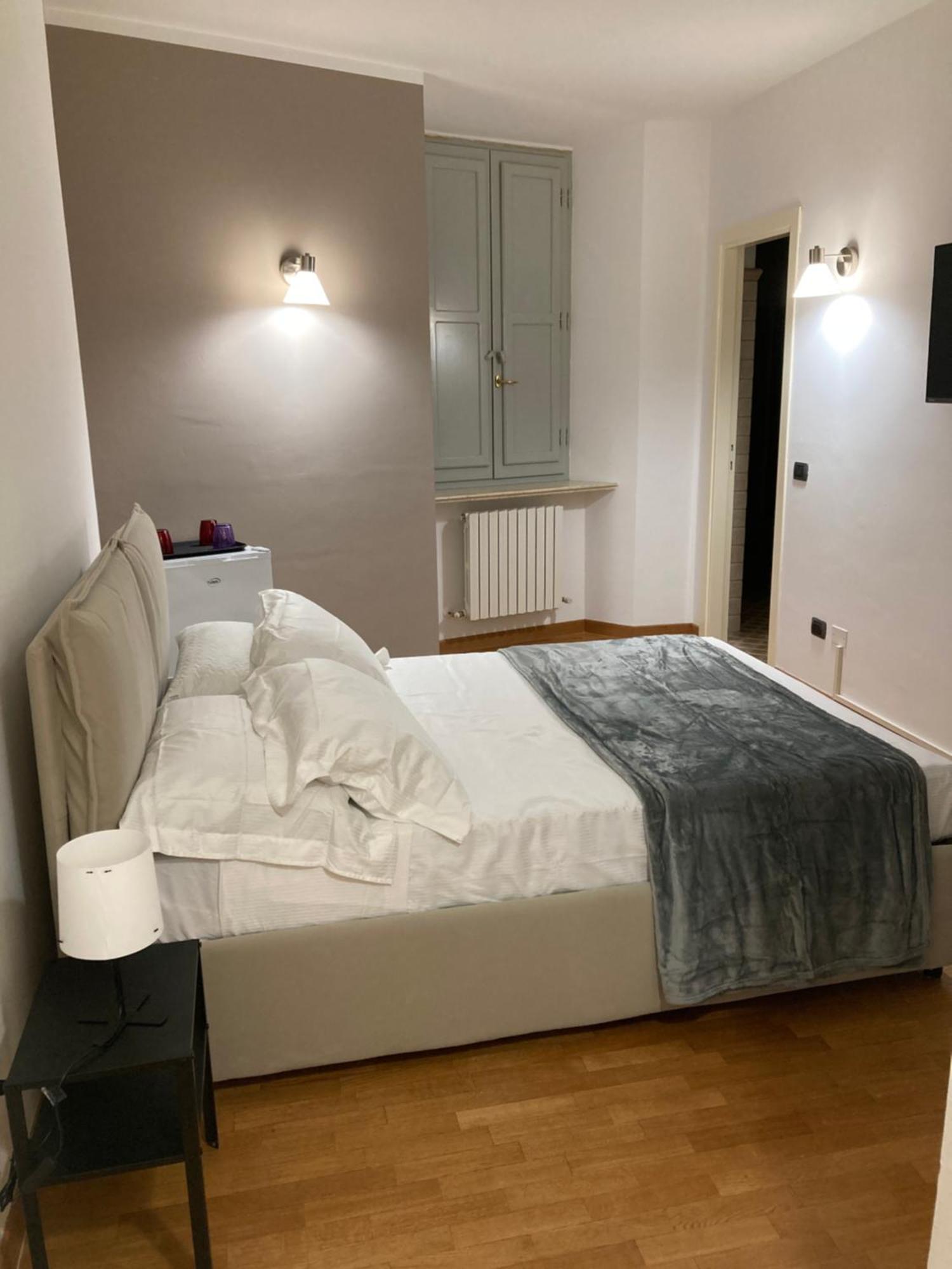 Hotel Residenza Palazzo Jona Ancona Esterno foto